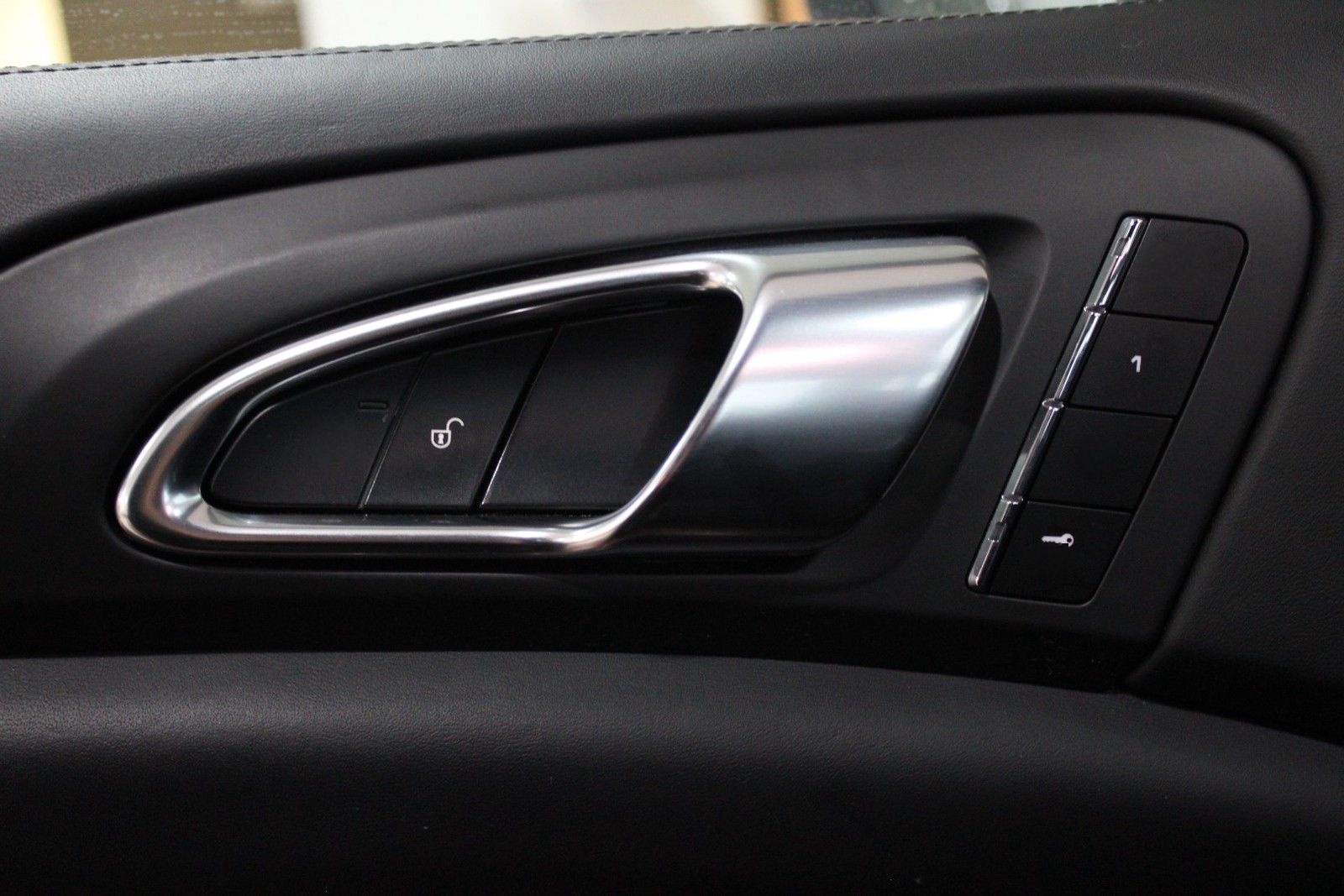 Porsche Cayenne S Diesel V8 Panorama-Kamera foto 18