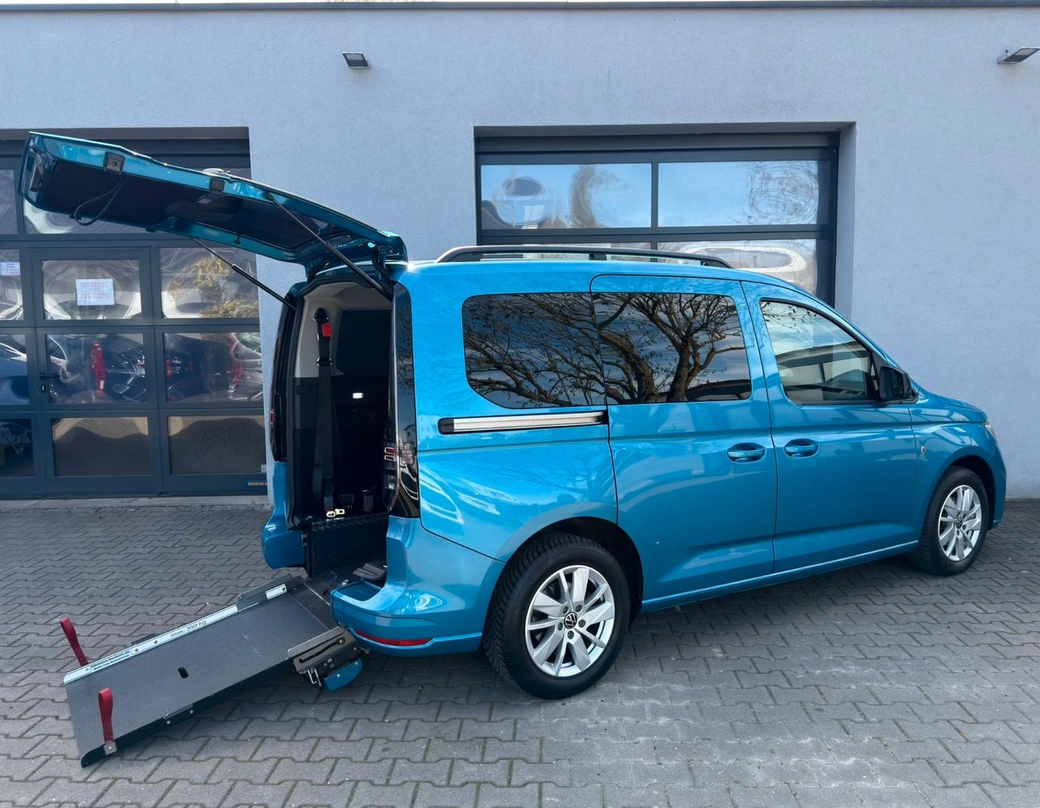 Volkswagen LED*CAM*PDC* Behindertengerecht Rollstuhlrampe