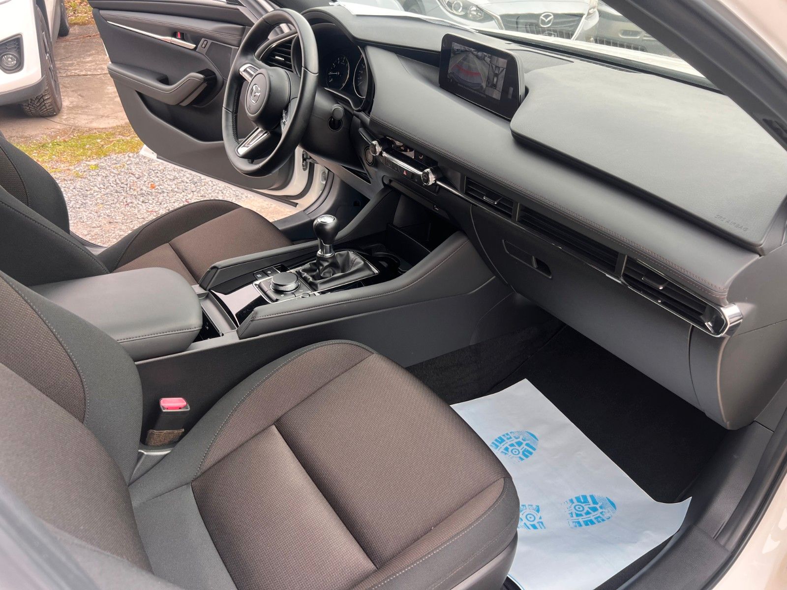 Mazda 3 Lim. 5-trg. Hybr/Benzin Xenon Navi 360`Kamera foto 10