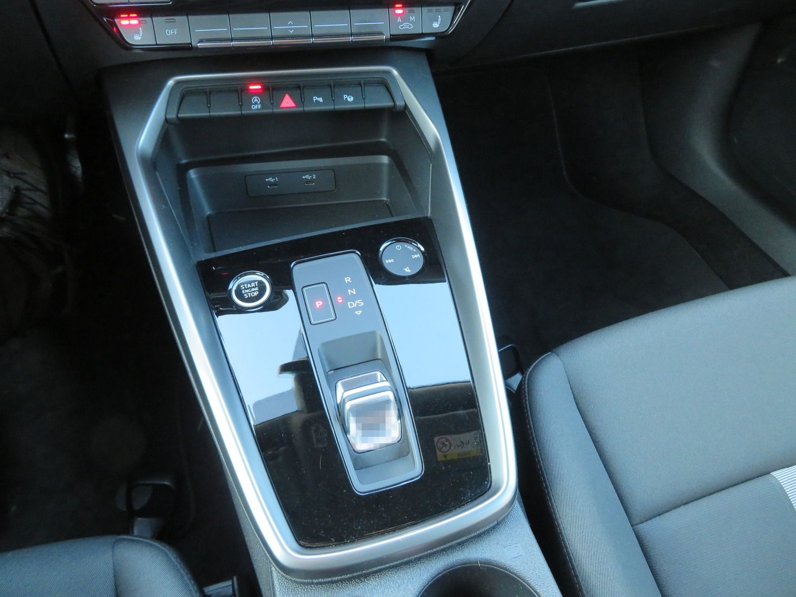 Audi A3 Sportback 35 TDI advanced MMI Rfk virtual 17' foto 14