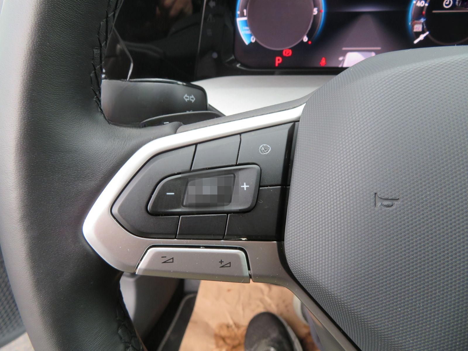 Volkswagen Golf VIII Variant 2.0 TDI Life LED Navi Rfk ACC foto 16