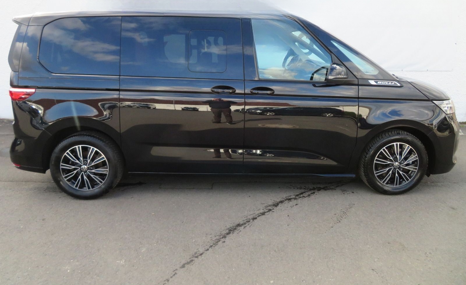 Volkswagen T7 Multivan 2.0 TDI Life DSG Navi Sthzg ACC Ahk foto 3