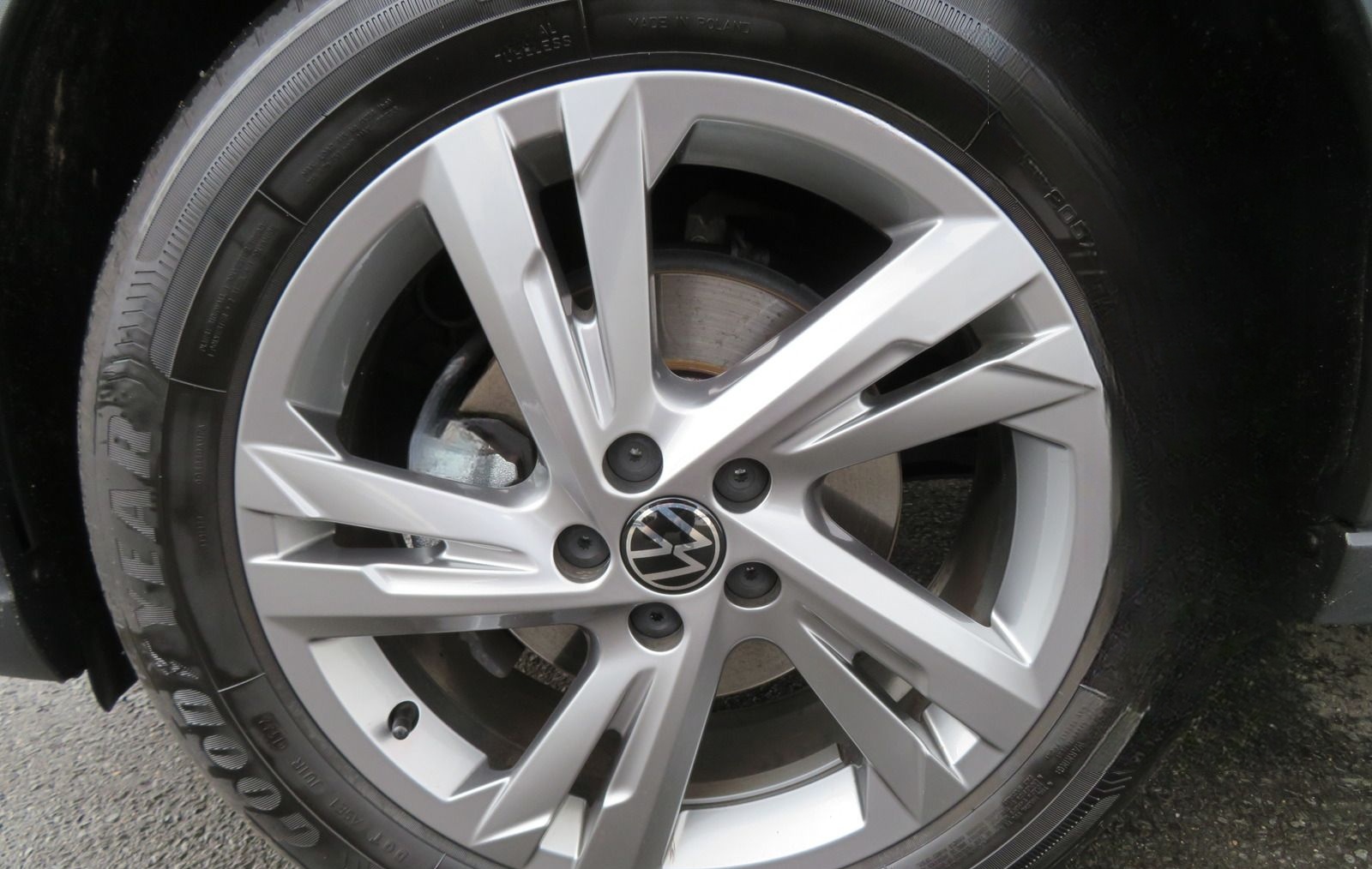 Volkswagen Taigo 1.5 TSI R-Line DSG Navi IQ.Light Lane 17'' foto 7