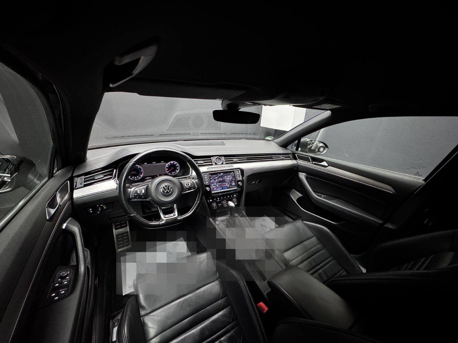 Volkswagen Passat Variant Highline R-LINE*DIGITAL*KEYLESS* foto 22