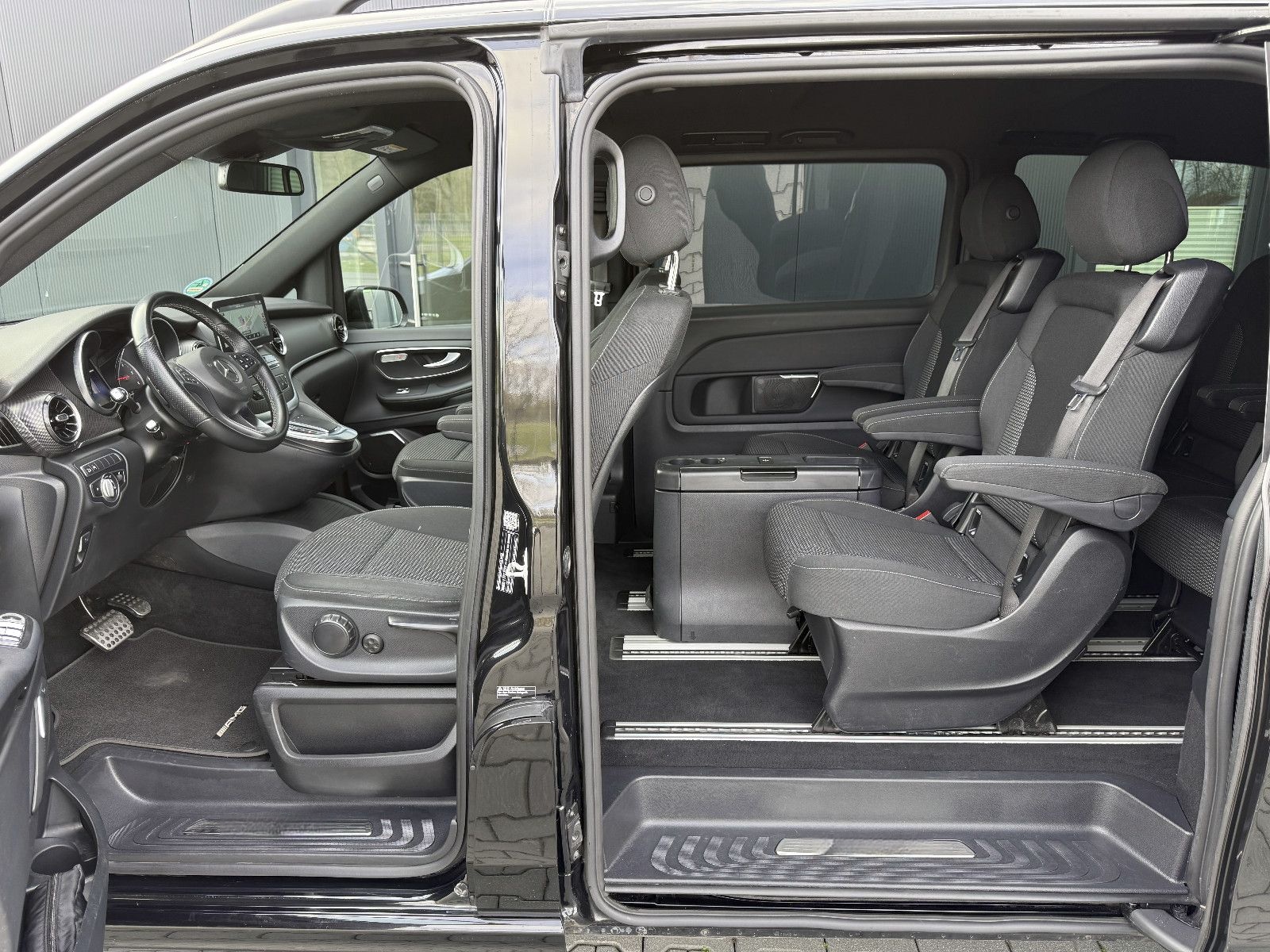 Mercedes-Benz V 300 d AMG,4Matic,Lang,Distronic,1Hand,360°K foto 4