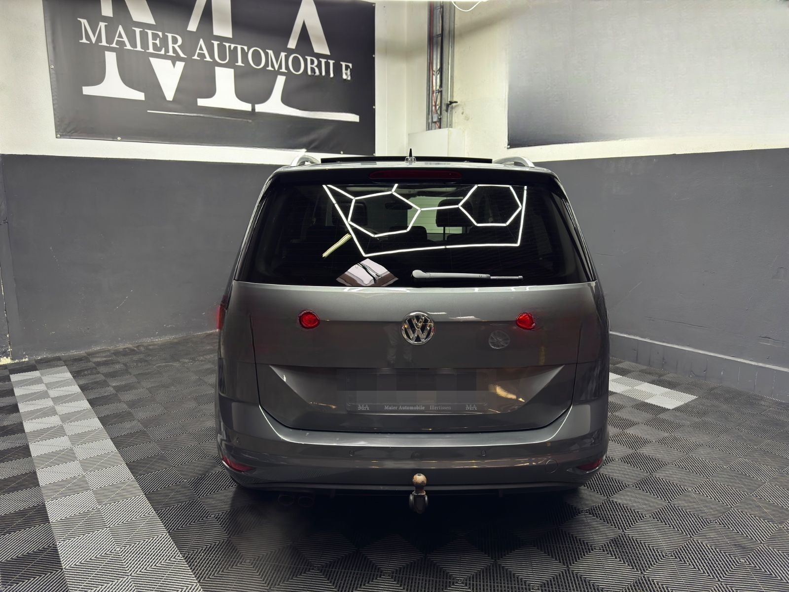 Volkswagen Touran HIGHLINE*VOLLAUS.*7-SITZER*PANORD.*ACC* foto 6