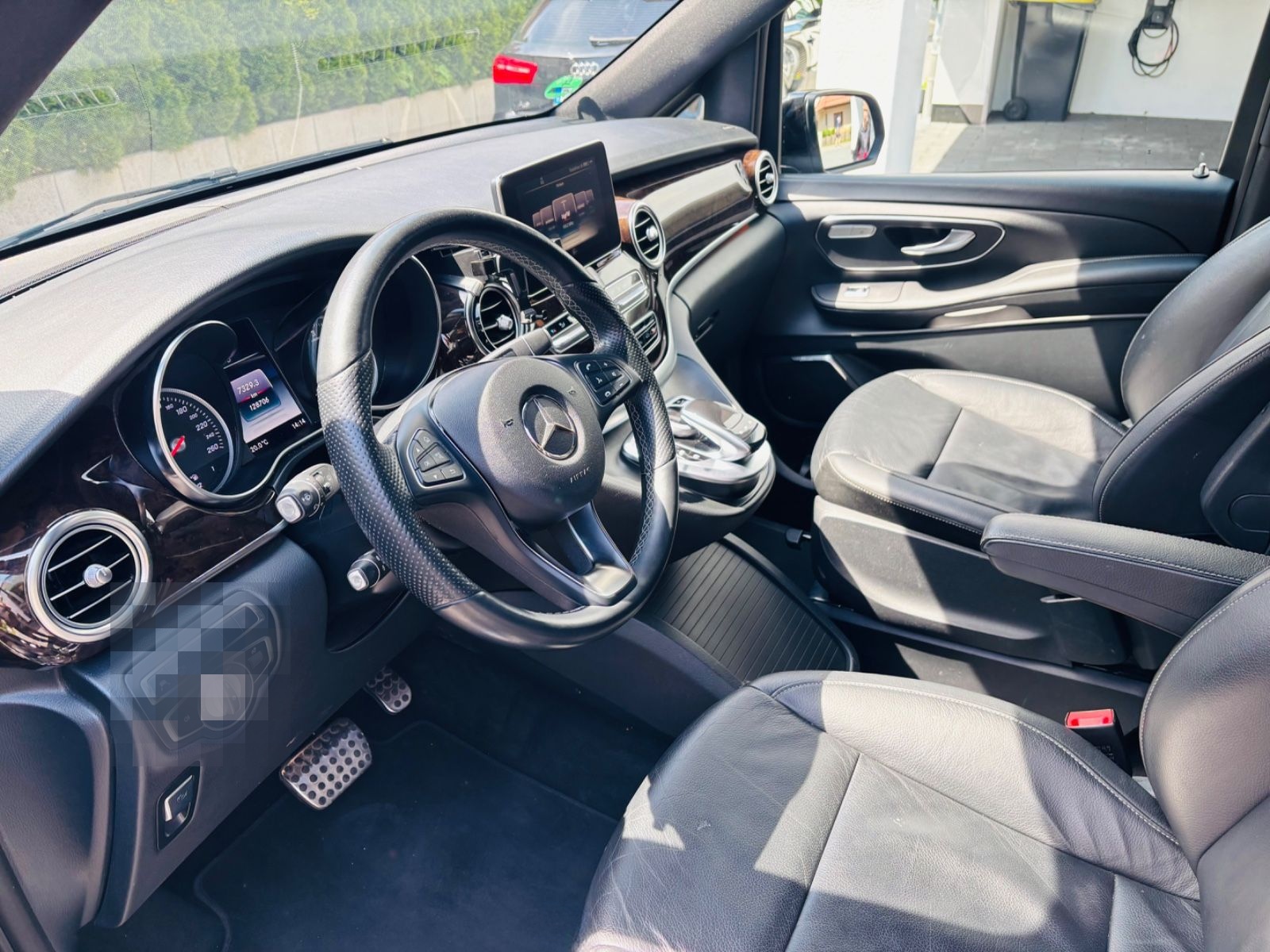 Mercedes-Benz V 250 Avantgarde AMG | LED | 7-Sitze | Navi | Au foto 15