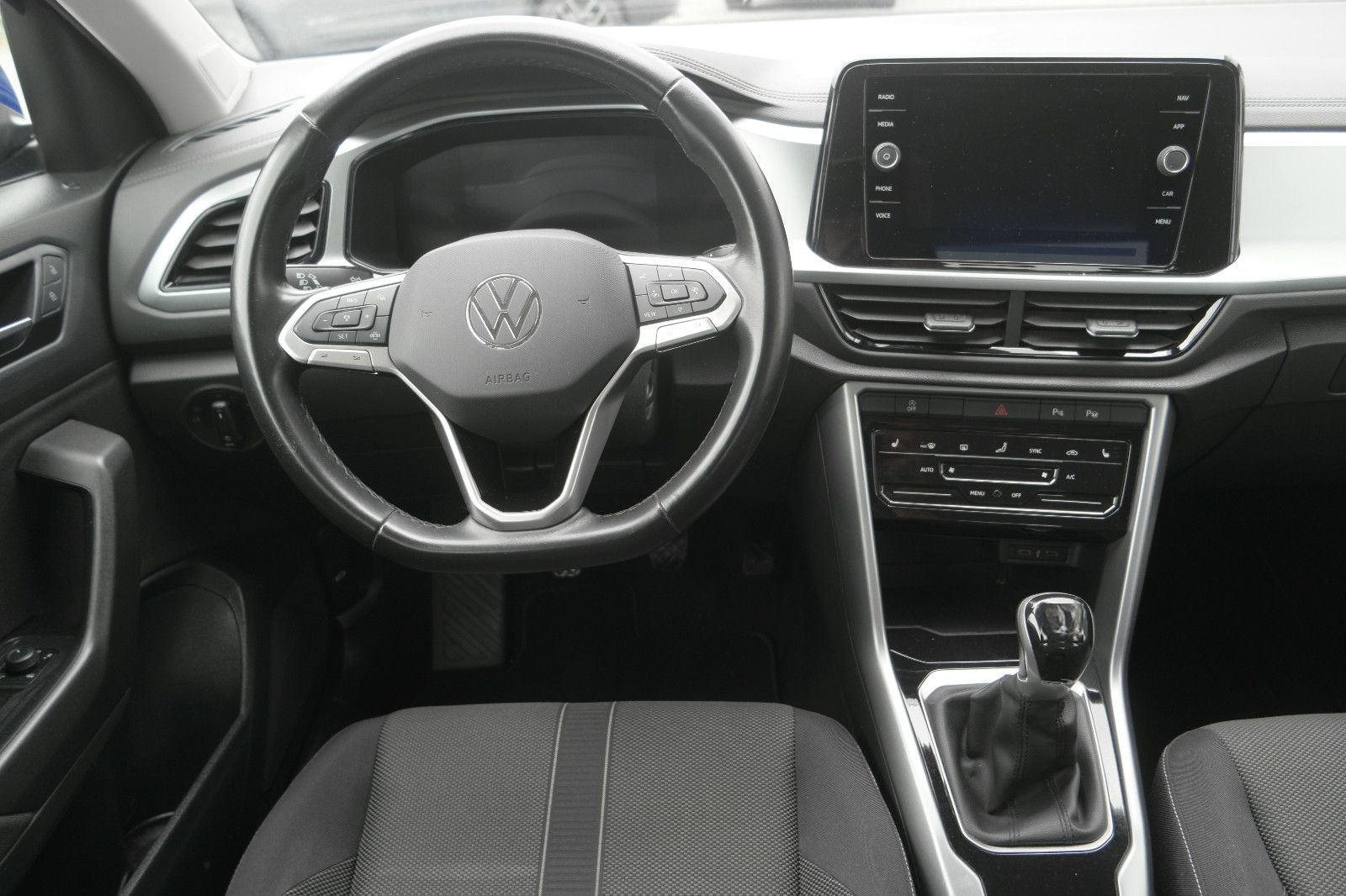 Volkswagen T-Roc 1.5 TSI Life*Navi*Klima*LED*RFK foto 11