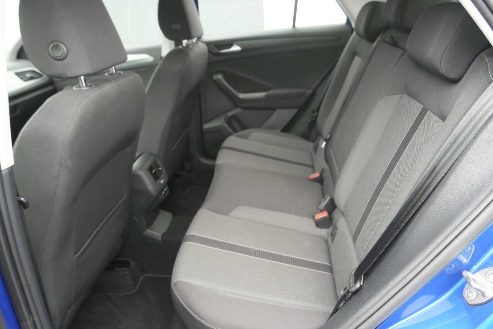 Volkswagen T-Roc 1.5 TSI Life*Navi*Klima*LED*RFK foto 9