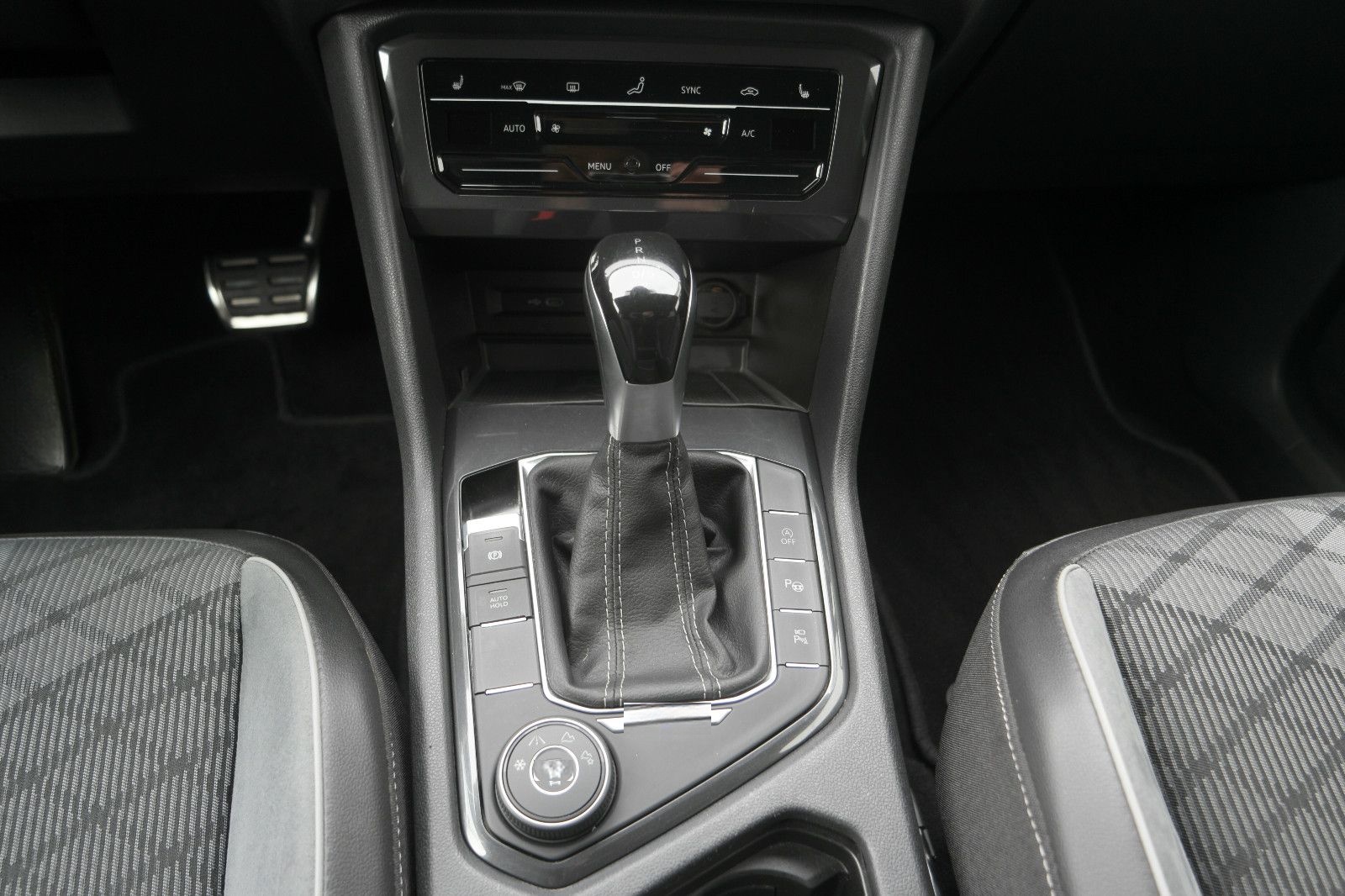 Volkswagen Tiguan Allspace 2.0 TSI R-Line 4Motion*DSG*RFK foto 13