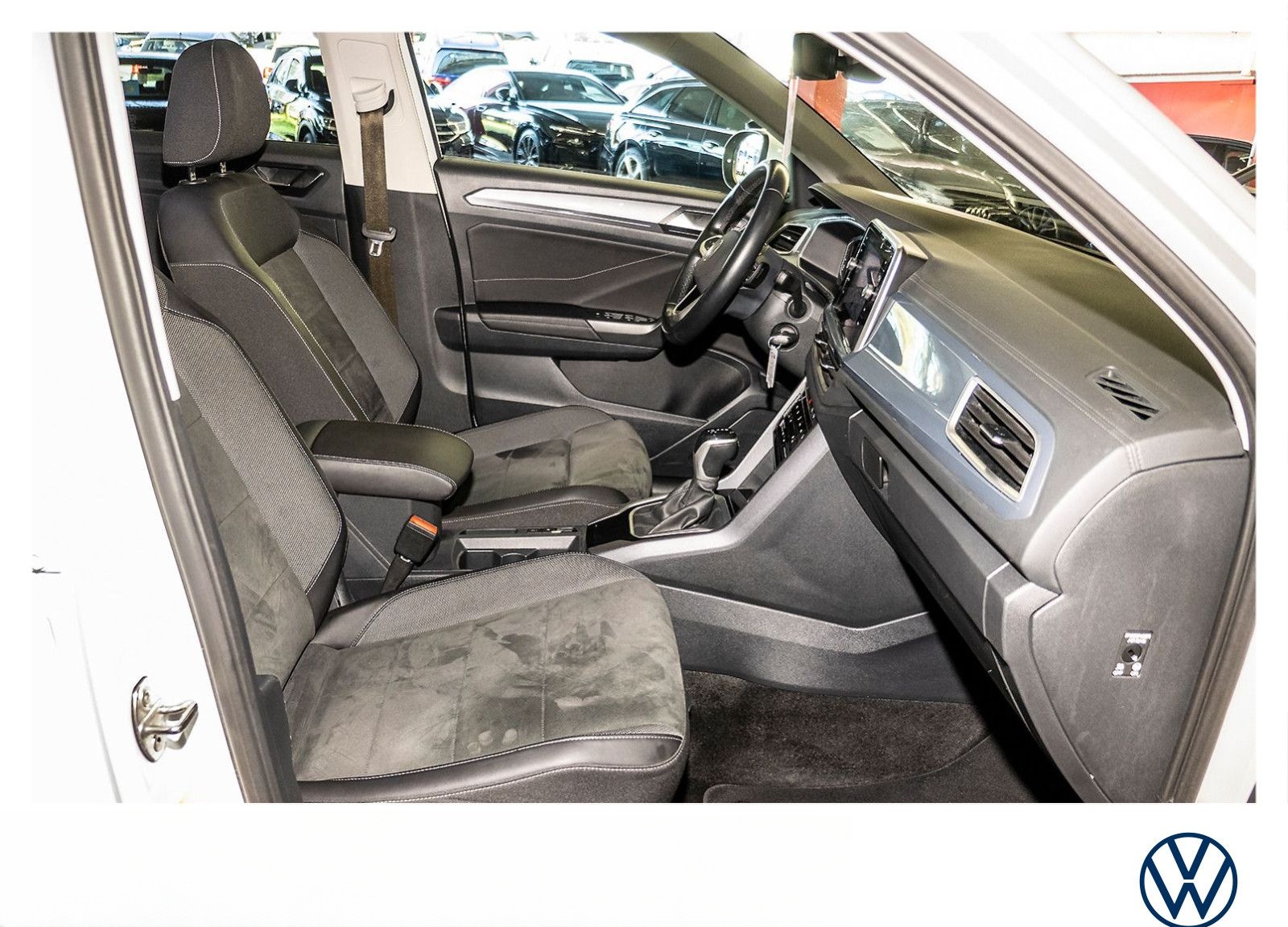 Volkswagen T-Roc 1.5 TSI Style DSG Navi Tempomat Kamera foto 4