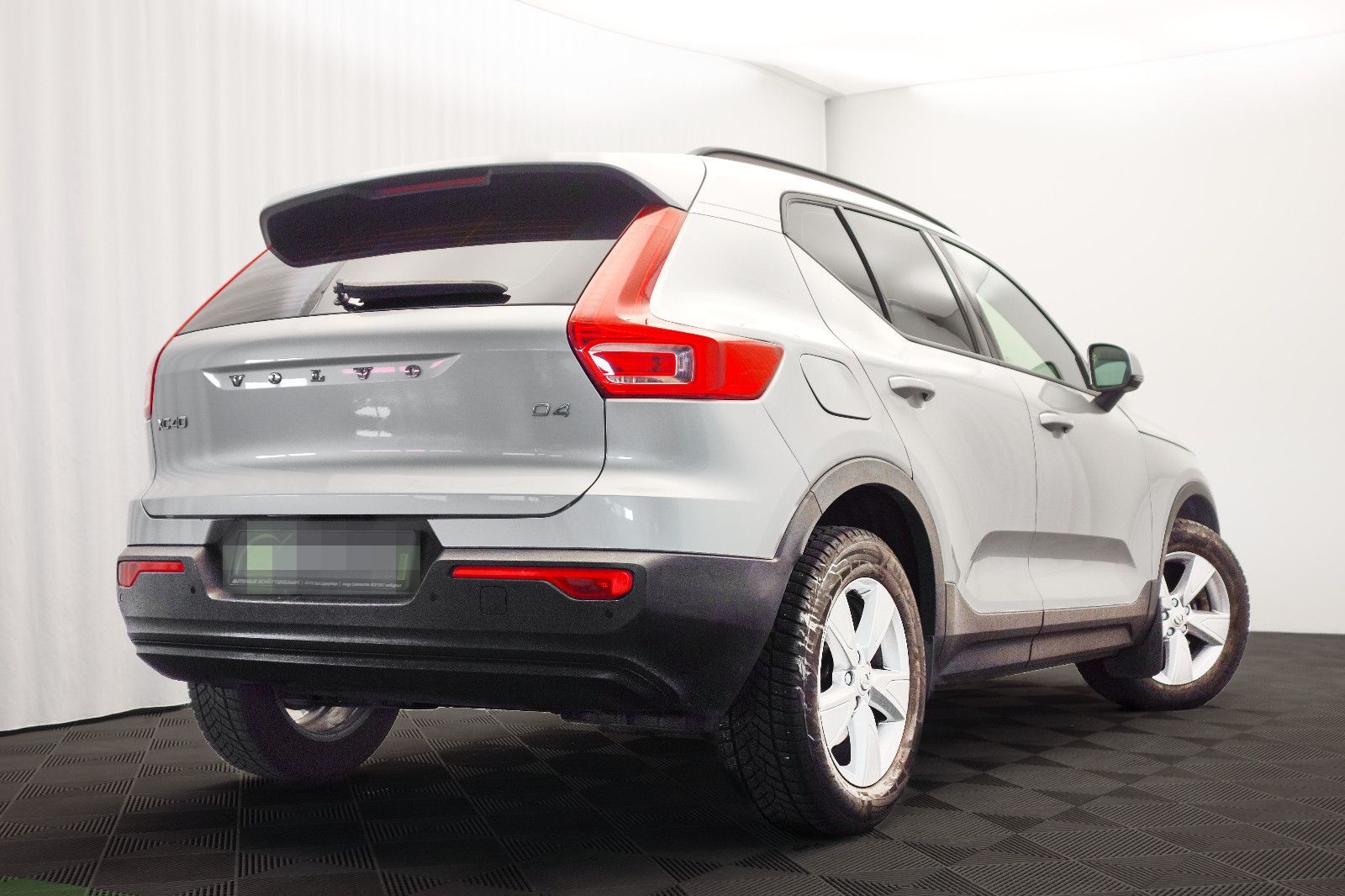 Volvo XC40 D4 Geartronic AWD RFKMRA+KEYLESS+TEMPOMAT foto 8