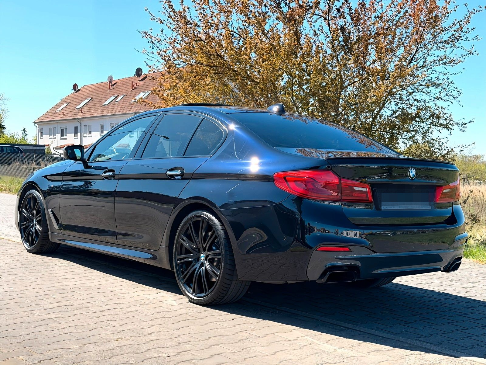 BMW M550 d xDrive INDIVIDUAL *ABSOLUT VOLL* foto 3