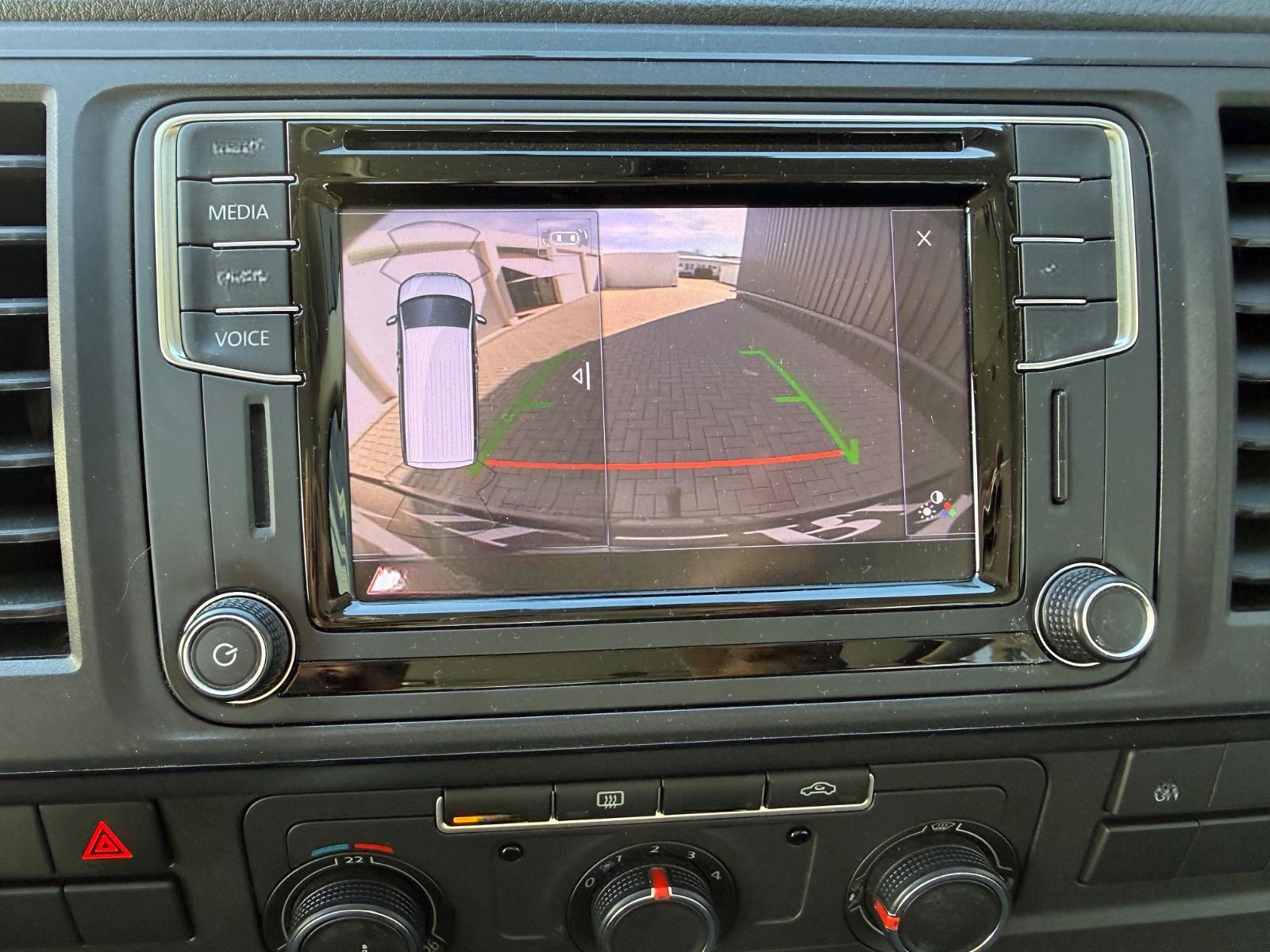 Volkswagen T6 Multivan*AHK*7.SITZER*KAMERA*DSG*NAVI* foto 17