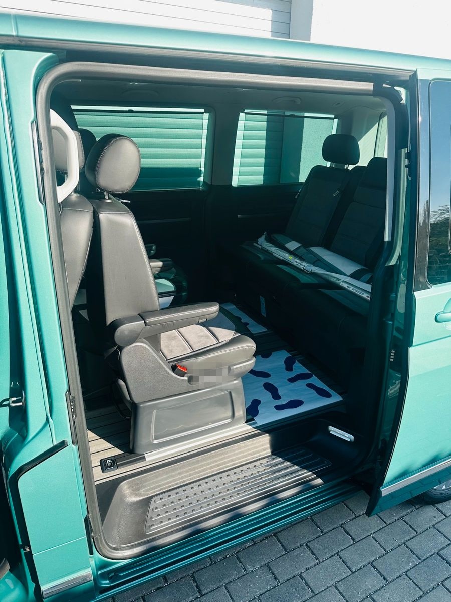 Volkswagen T6 Multivan Highline 2.0 TDI DSG NAV LED AHK SHZ foto 15