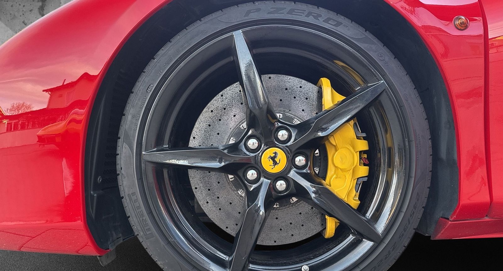 Ferrari 488 GTB*Dt.Auto*LED Lenkrad*Kamera*Embleme foto 10