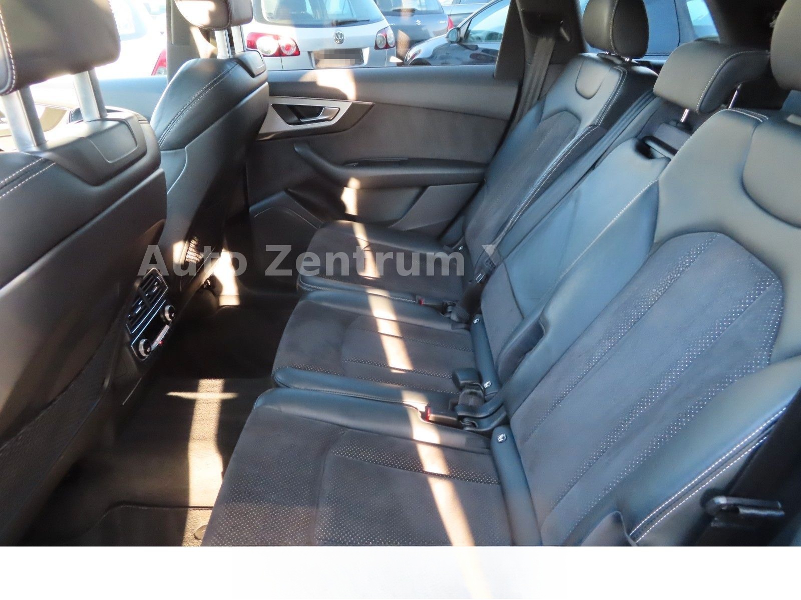 Audi Q7 3.0 TDI quattro 3 x S-Line  7 Sitzer 12000 KM foto 24