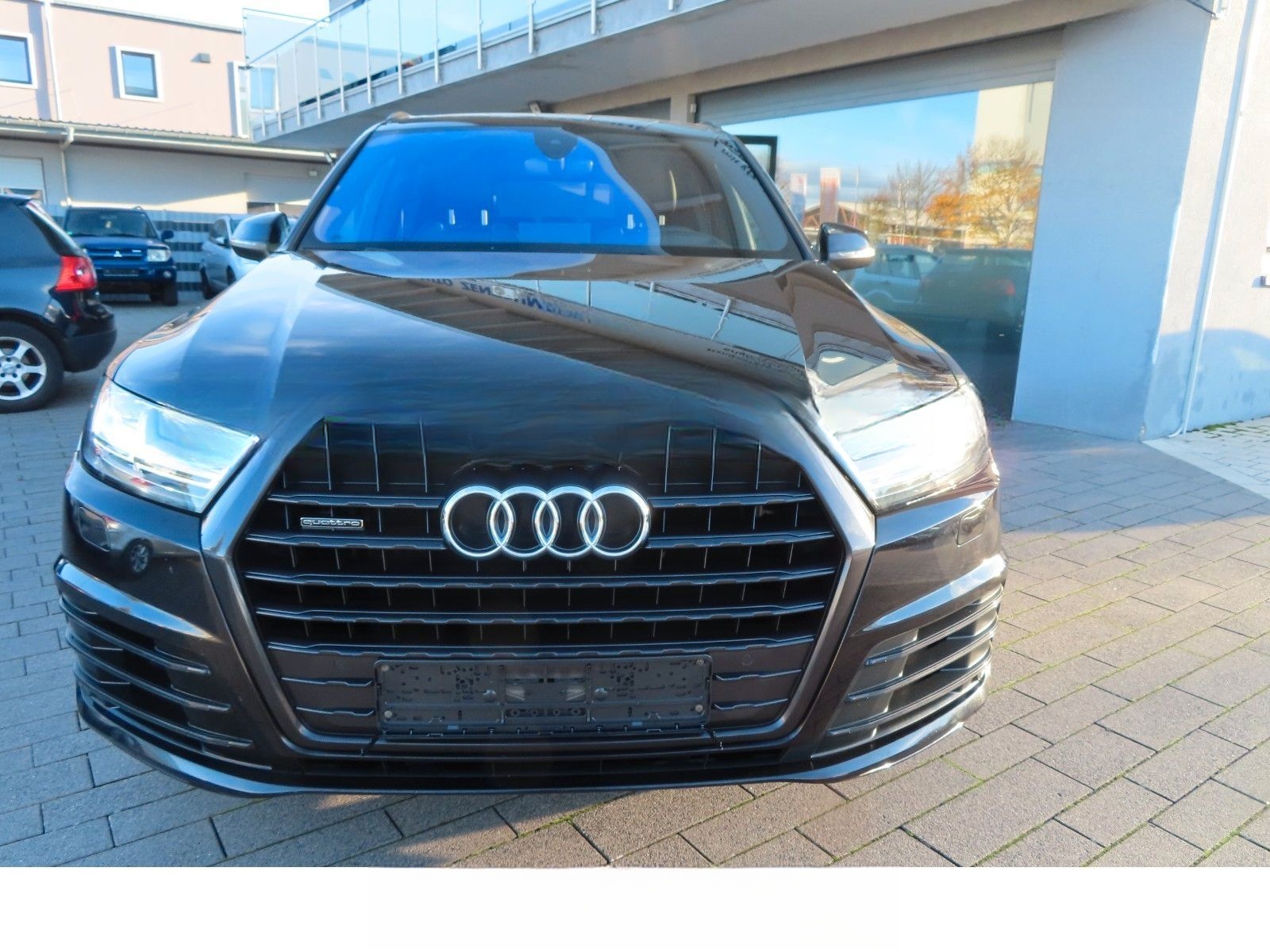 Audi Q7 3.0 TDI quattro 3 x S-Line  7 Sitzer 12000 KM foto 4