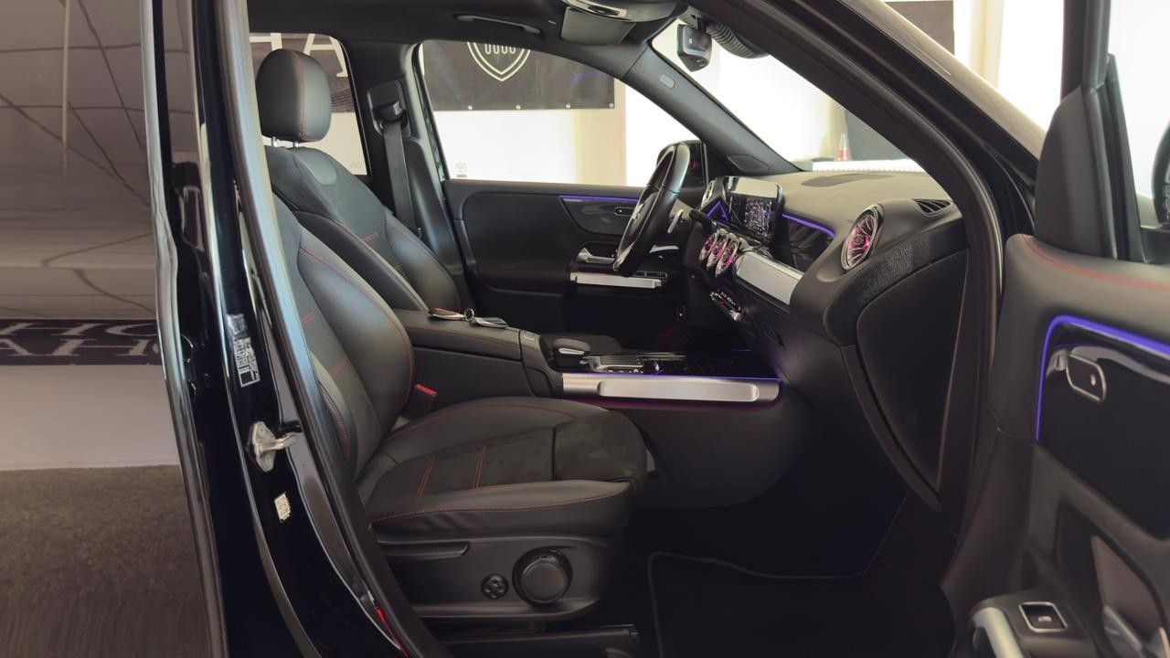 Mercedes-Benz GLB 220 d 4Matic AMG LINE PANORAME NIGHT 7 SITZE foto 16