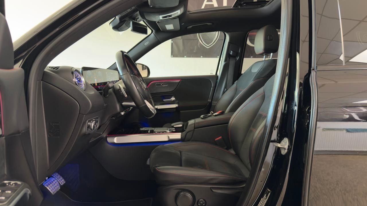 Mercedes-Benz GLB 220 d 4Matic AMG LINE PANORAME NIGHT 7 SITZE foto 17