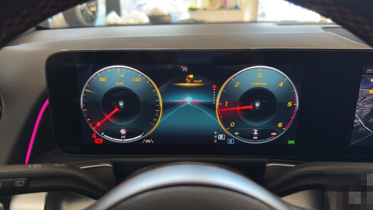 Mercedes-Benz GLB 220 d 4Matic AMG LINE PANORAME NIGHT 7 SITZE foto 22