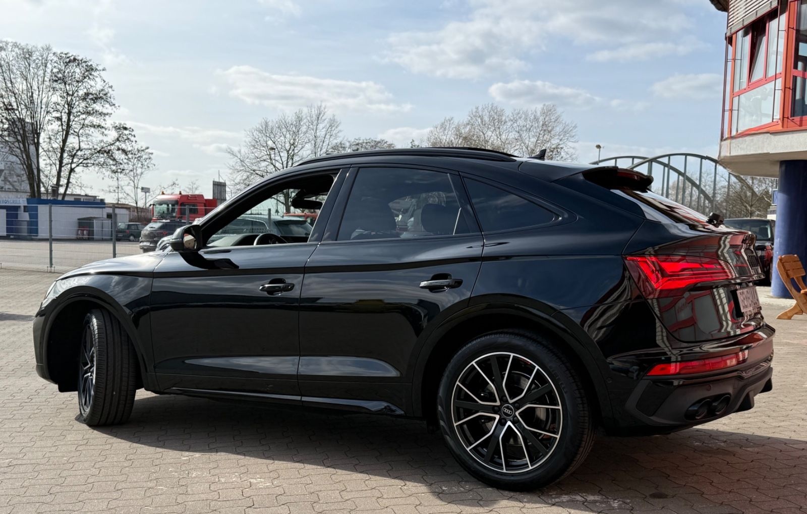 Audi SQ5 SPORTBACK 3.0 TDI QUATTRO, PANORAMA foto 25