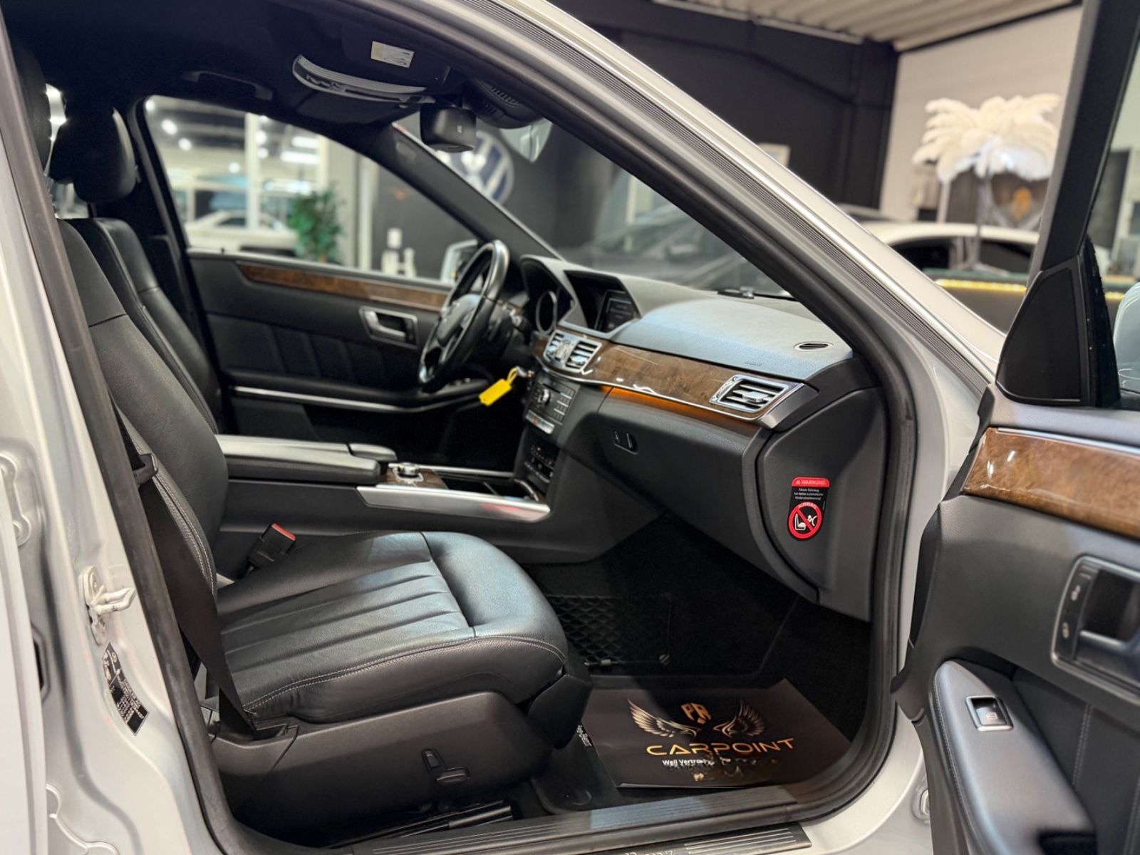 Mercedes-Benz E 220 E Limousine E 220 BlueTec/LED/AHK/Leder/BT foto 21