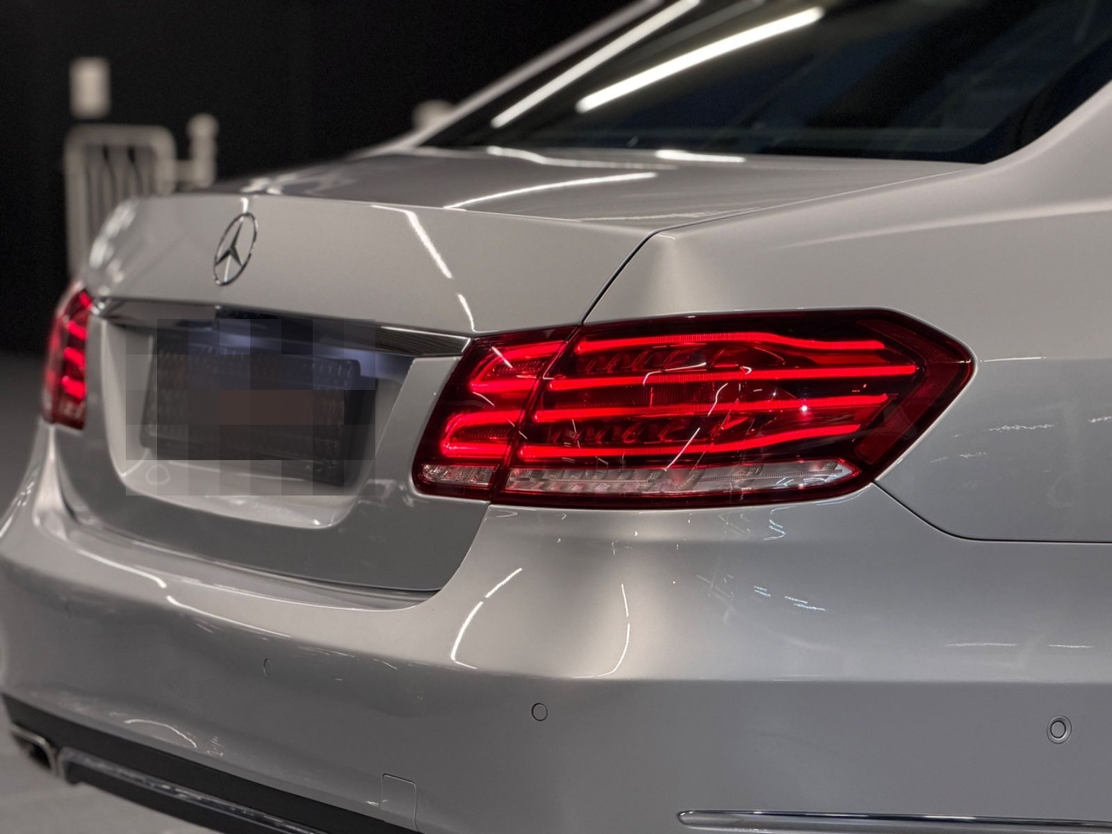 Mercedes-Benz E 220 E Limousine E 220 BlueTec/LED/AHK/Leder/BT foto 9