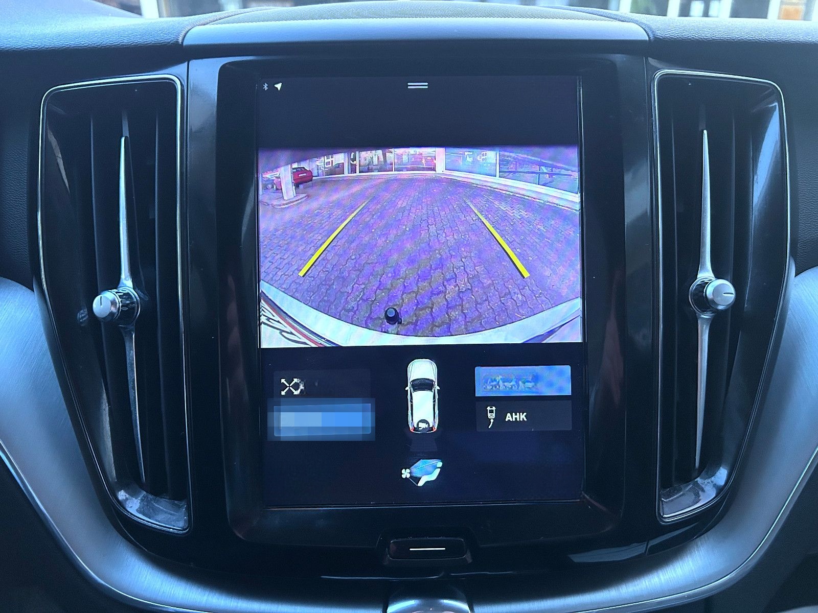 Volvo XC60 AWD 2,0 Ltr. Aut. Navi LED Leder Kamera AHK foto 12