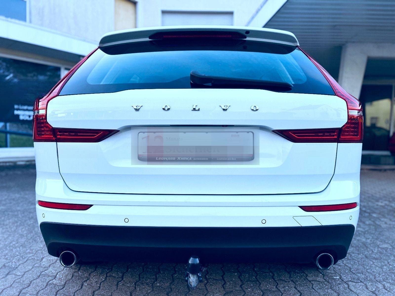 Volvo XC60 AWD 2,0 Ltr. Aut. Navi LED Leder Kamera AHK foto 7