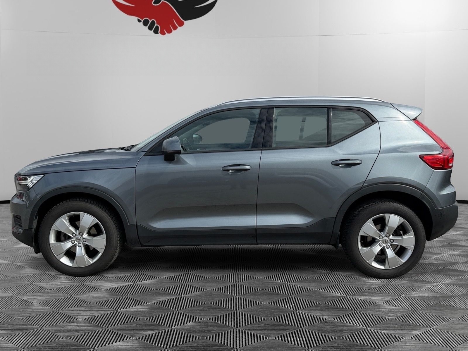 Volvo XC 40 XC40 MOMENTUM 2WD AUT., PANORAMA, AHK, H/K foto 2