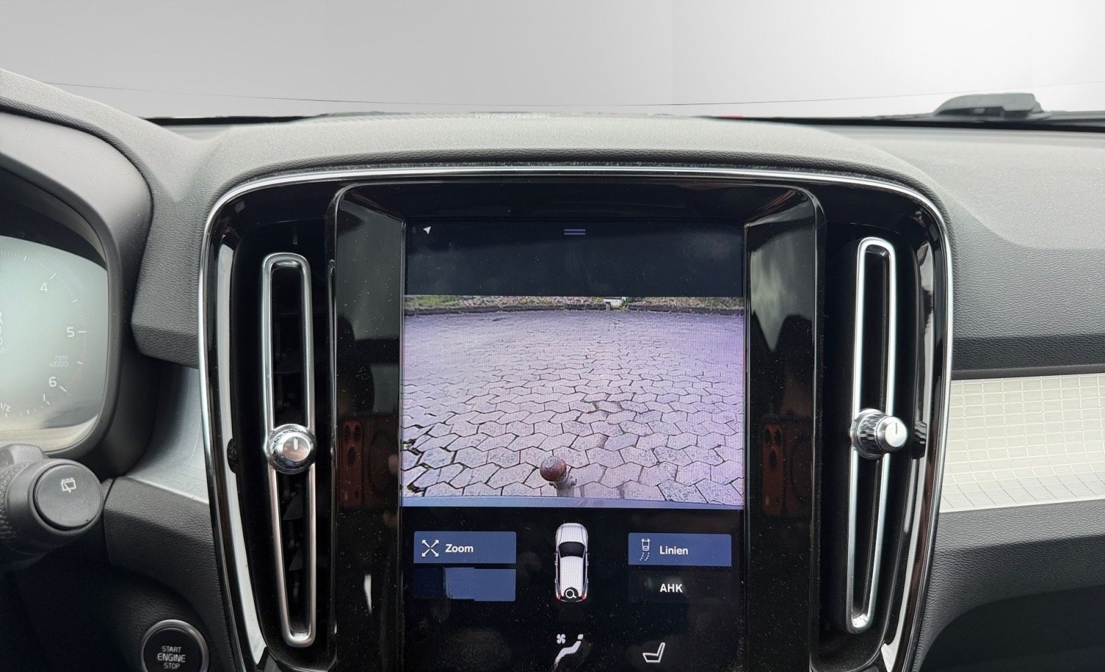 Volvo XC 40 XC40 MOMENTUM 2WD AUT., PANORAMA, AHK, H/K foto 23