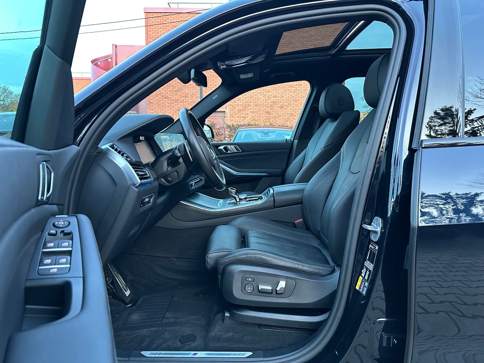 BMW X5 xDrive45e M-Sportpaket Laser Panor. AHK 360° foto 3