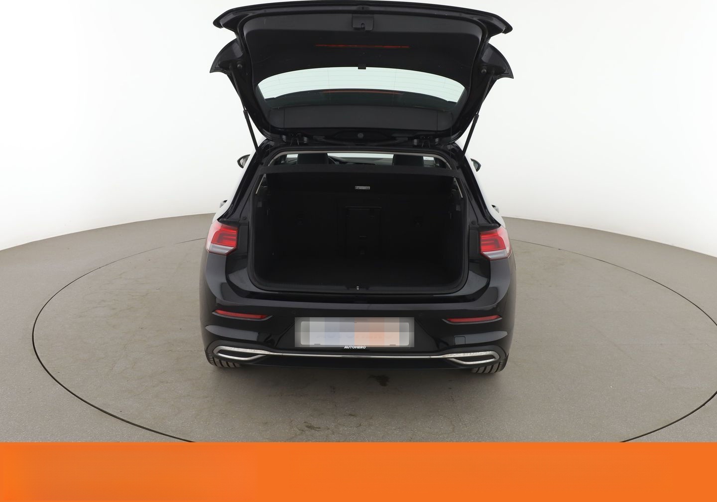 Volkswagen Golf VIII 1.5 eTSI ACT Style Aut.*NAVI*HEAD-UP* foto 17