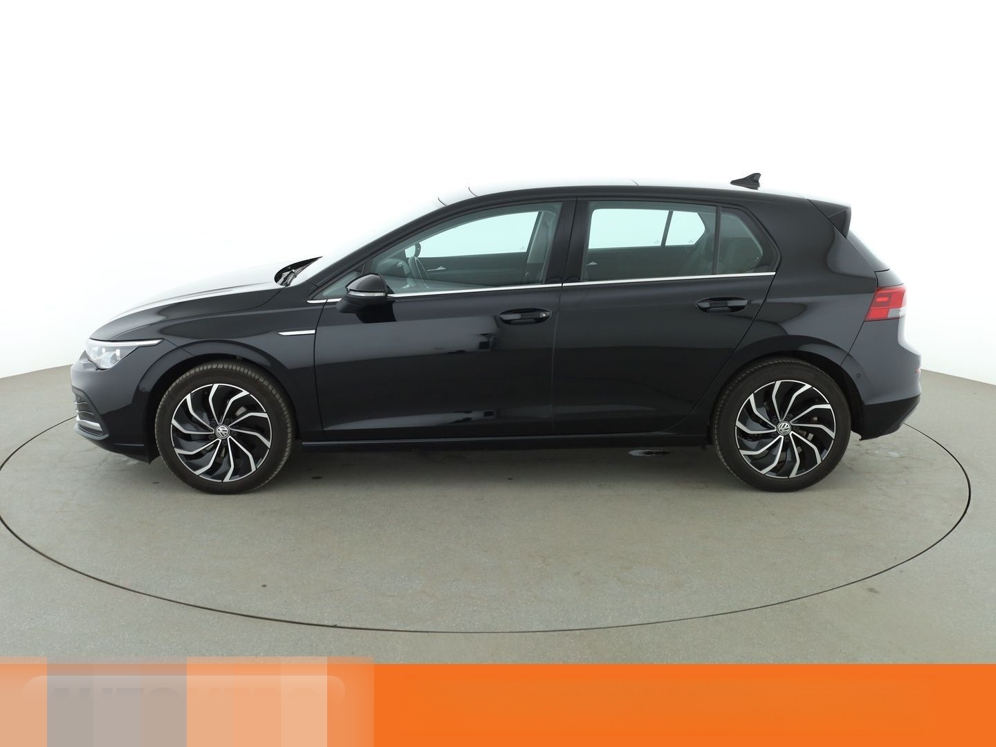 Volkswagen Golf VIII 1.5 eTSI ACT Style Aut.*NAVI*HEAD-UP* foto 3
