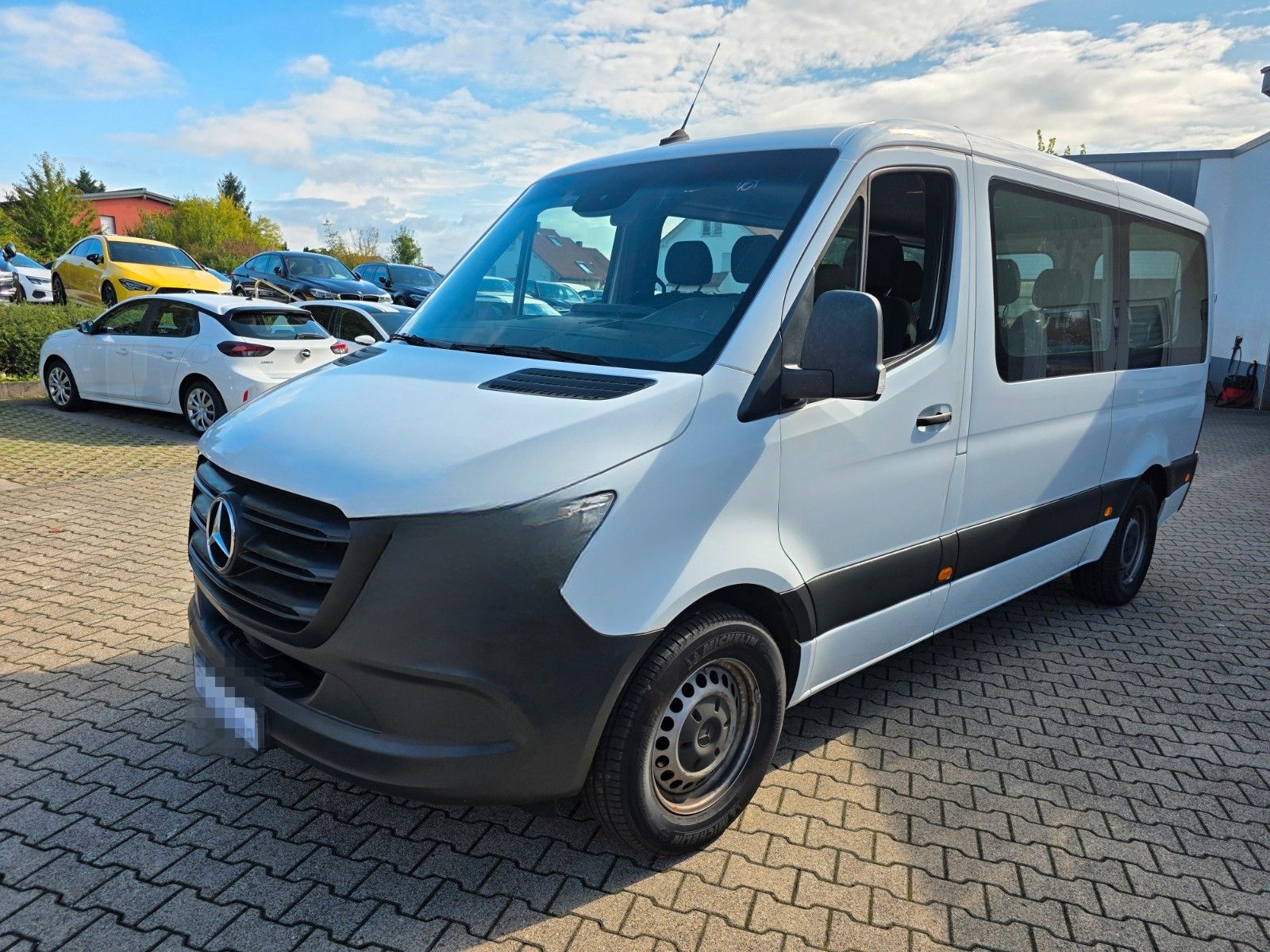 Mercedes-Benz Sprinter 214 Tourer 9-Sitzer / Navi/ Kamera /EU6