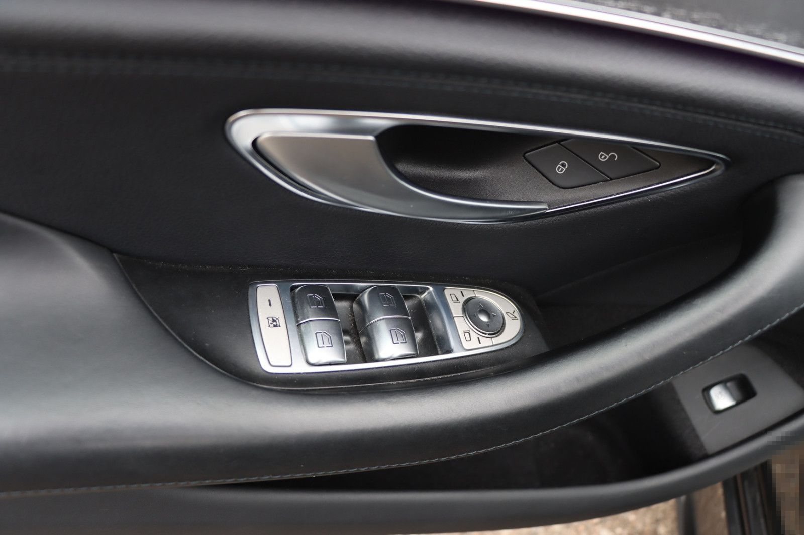 Mercedes-Benz CLS 450 4Matic AMG l DESIGNO l VOLL l foto 18