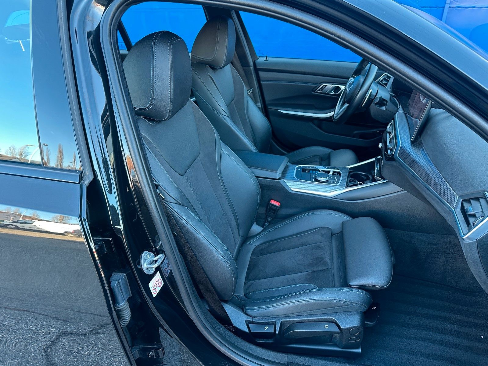 BMW 330e Touring M Sport*LED*WIDE-SCREEN*AHK*KAMERA* foto 13