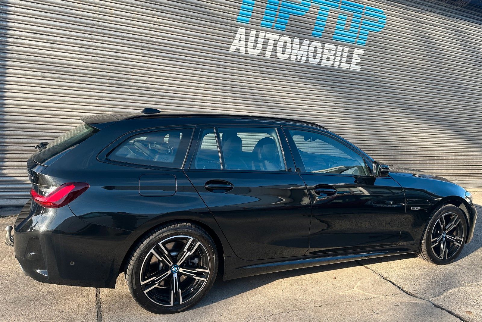 BMW 330e Touring M Sport*LED*WIDE-SCREEN*AHK*KAMERA* foto 5