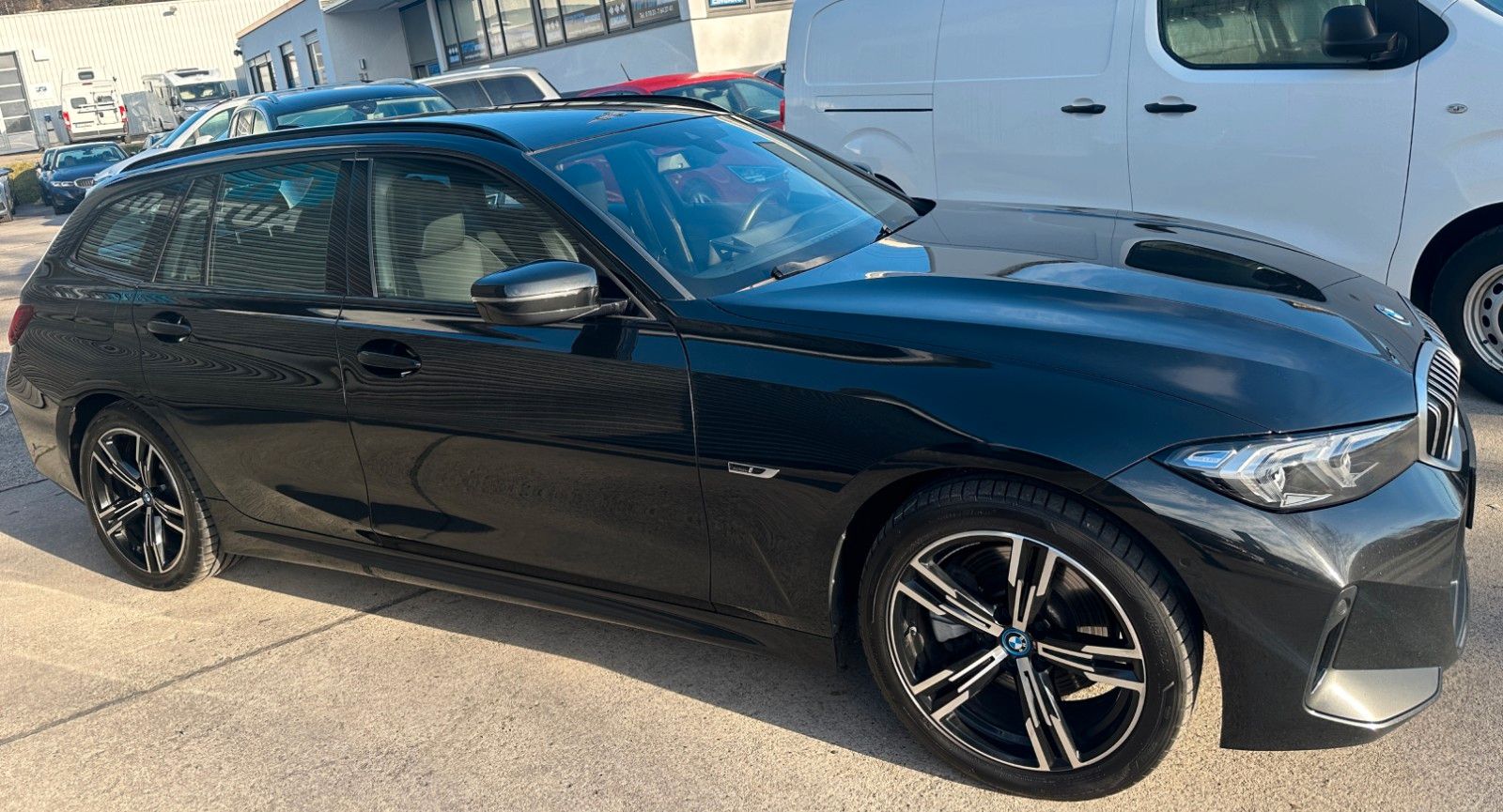BMW 330e Touring M Sport*LED*WIDE-SCREEN*AHK*KAMERA* foto 7