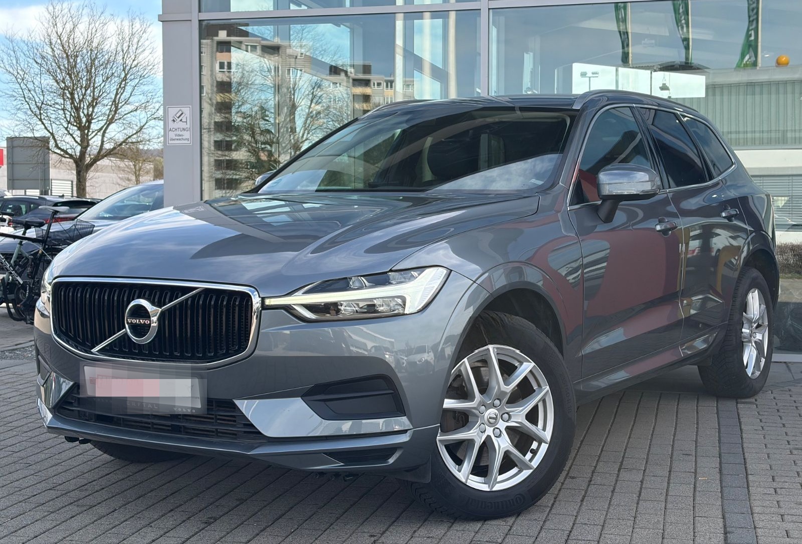 Volvo XC 60 XC60 Momentum 2WD Kamera Kofferraum elekt. foto 2