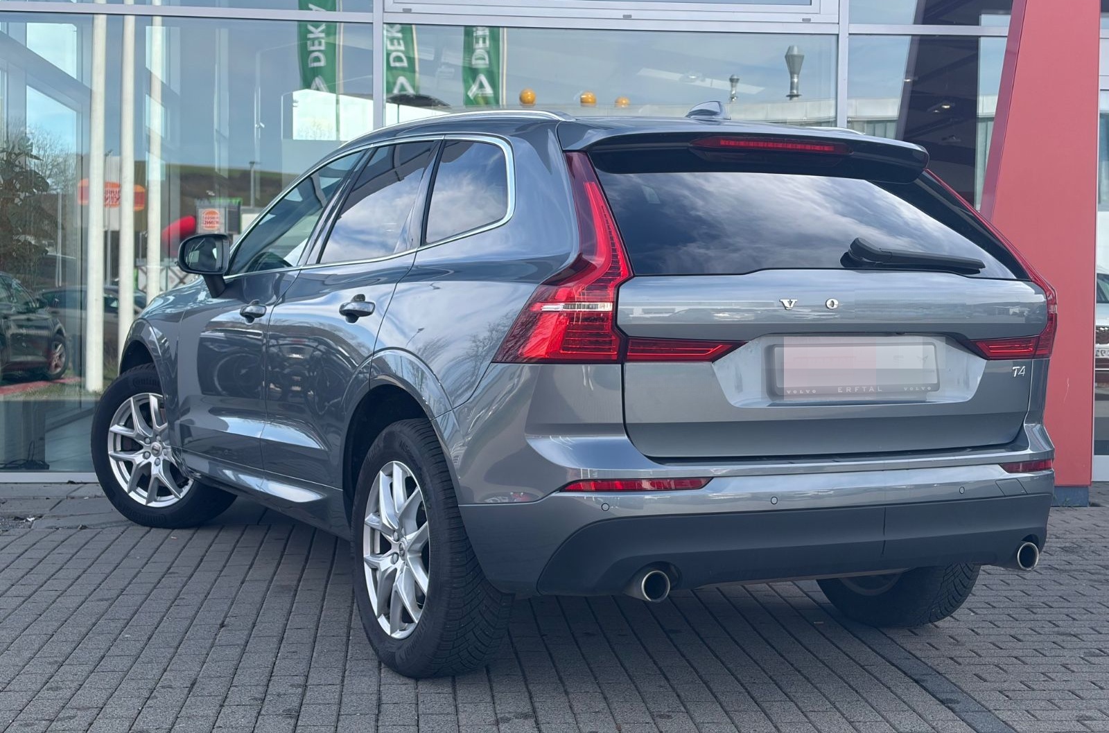Volvo XC 60 XC60 Momentum 2WD Kamera Kofferraum elekt. foto 4