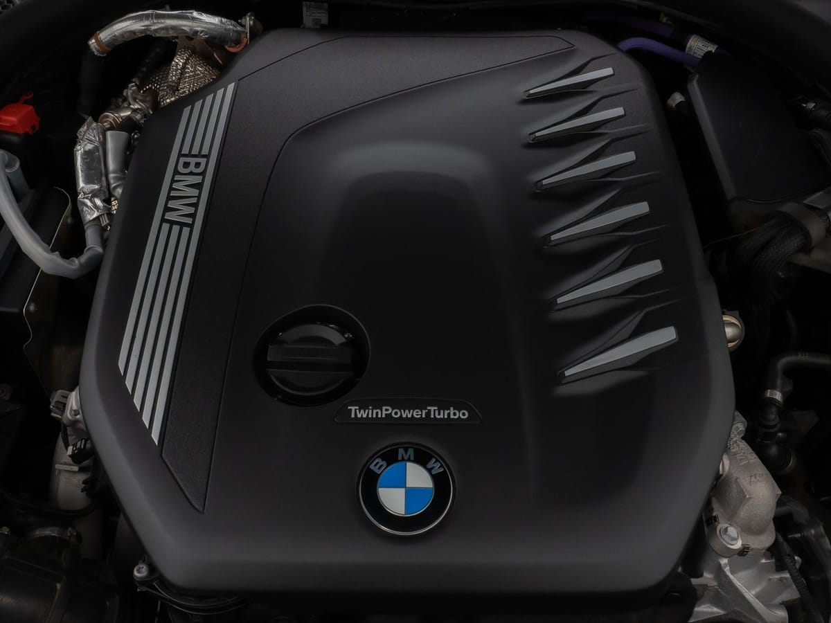 BMW 530d xD M Sport Pro Kamera Laser HUD HiFi DAB foto 19