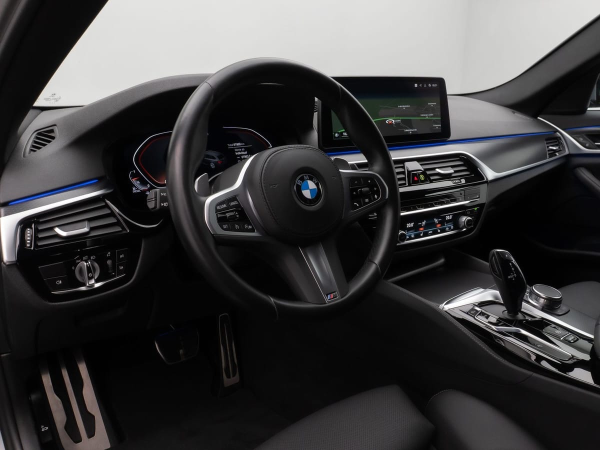 BMW 530d xD M Sport Pro Kamera Laser HUD HiFi DAB foto 21