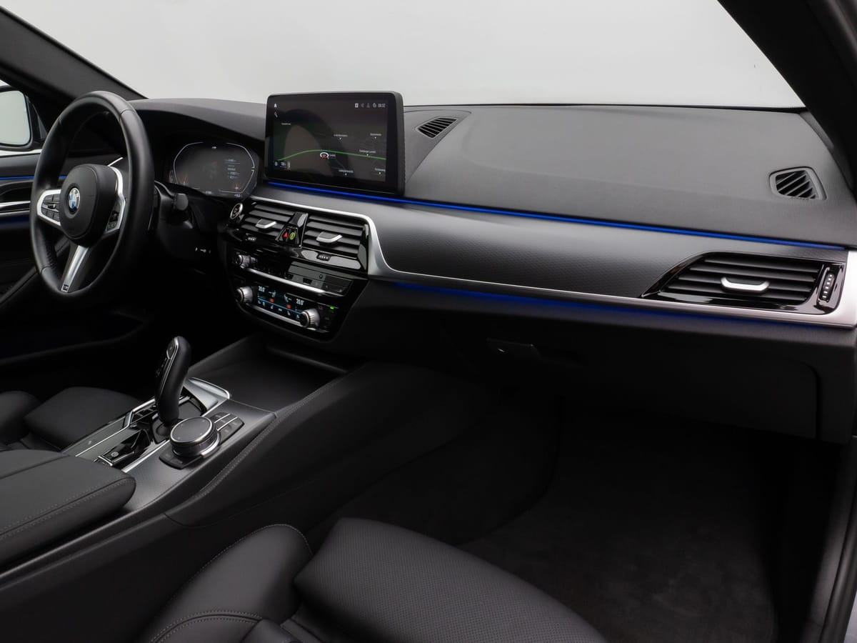 BMW 530d xD M Sport Pro Kamera Laser HUD HiFi DAB foto 24