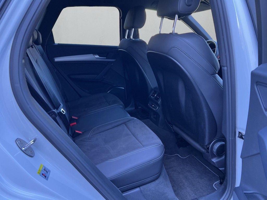 Audi Q5 S line 40 TDI quattro S tronic *Kamera*AHK* foto 12