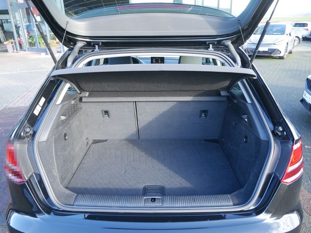 Audi A3 Sportback 2.0 FSI quattro sport XENON AHK foto 20