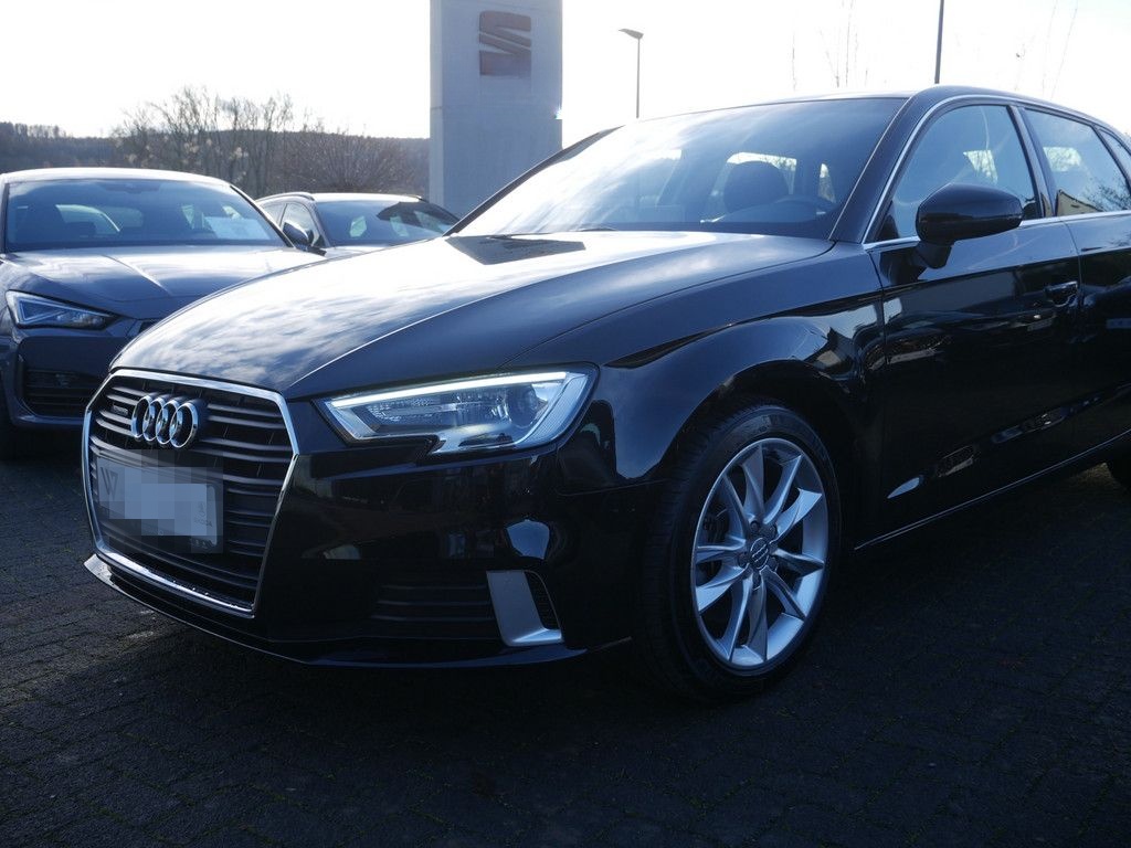 Audi A3 Sportback 2.0 FSI quattro sport XENON AHK foto 22