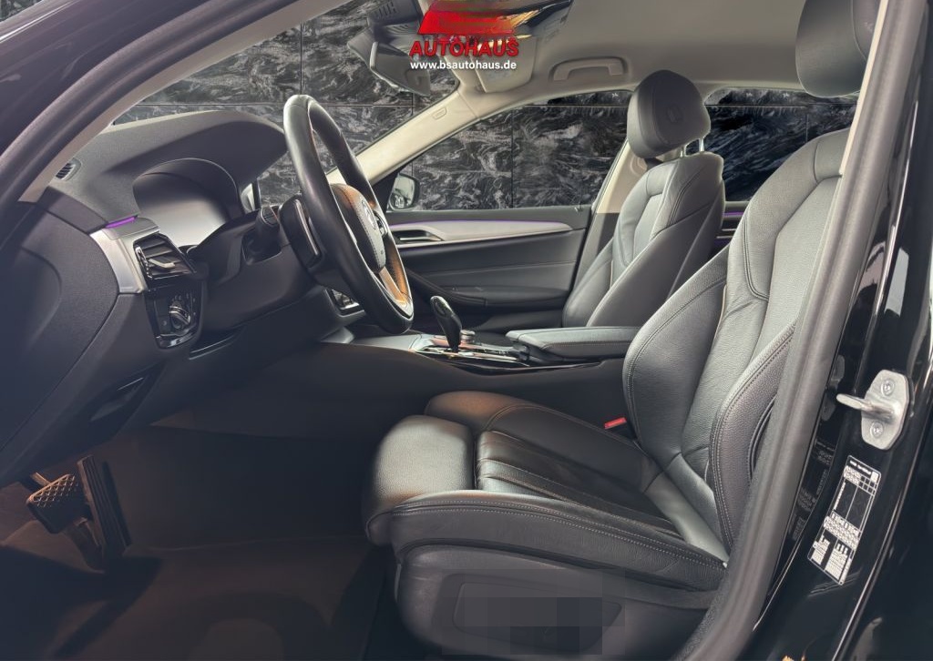 BMW 520d Aut. Head-Up Innovationspaket Leder Laserli foto 3