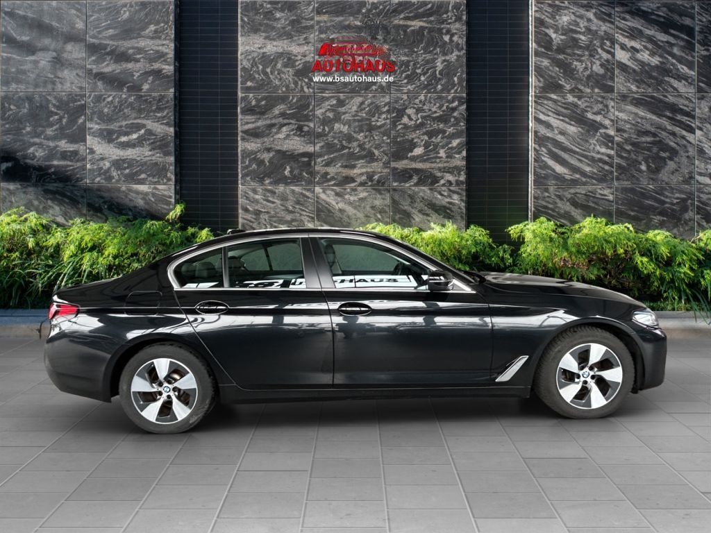 BMW 520d Aut. Head-Up Innovationspaket Leder Laserli foto 14